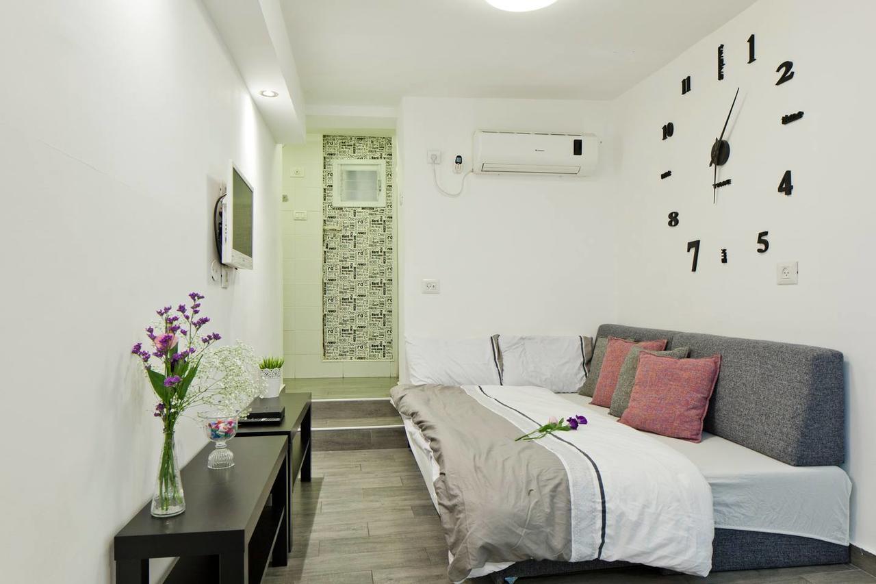 Stunning Studio By The Beach With Free Parking Tel Aviv-Jaffa Exterior foto