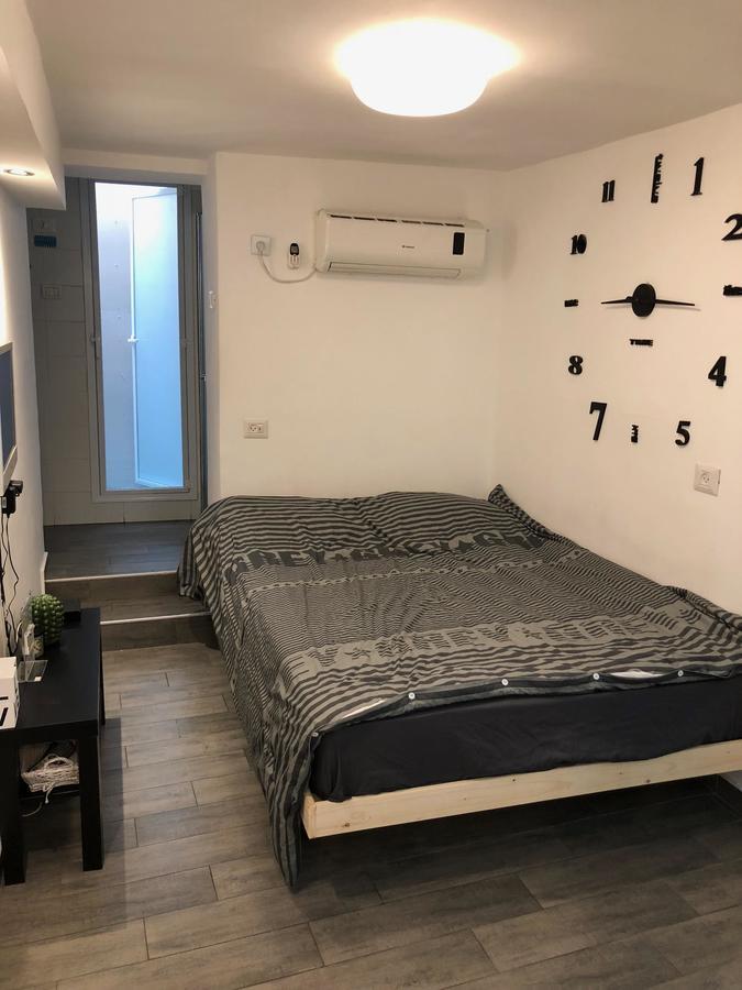Stunning Studio By The Beach With Free Parking Tel Aviv-Jaffa Exterior foto