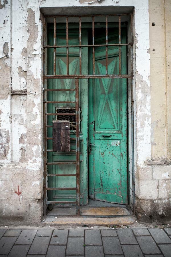 Stunning Studio By The Beach With Free Parking Tel Aviv-Jaffa Exterior foto